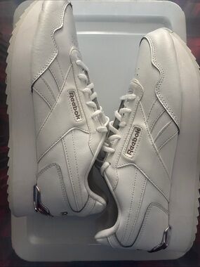 Reebok White Leather Low-Top Sneakers